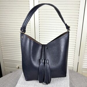 Classic Tre Chic Boutique Black Hobo Bag Modernist Tassel Gold Hardware Handbag